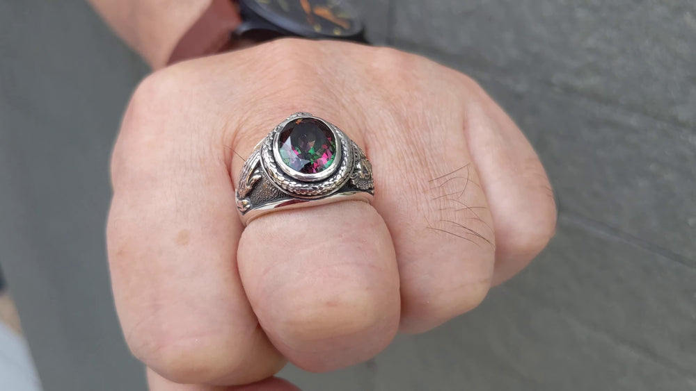 Video Anello Mani in Preghiera con Topazio Mistico: Colore e Rilievo