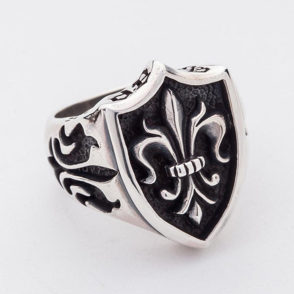 Sterling Silver Gothic Fleur De Lis Ring