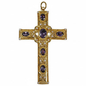 Amethyst-Kreuzanhänger aus vergoldetem Sterlingsilber, durchbrochene Vorderseite des Kreuzes