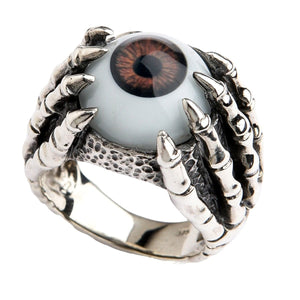 Ring i sterlingsilver med brun ögonglob och klor, vinklad vy framifrån av brun ögonglob och klor