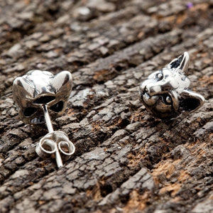 Katthuvud stiftörhängen i sterlingsilver, stift och fjärilsbakstycke