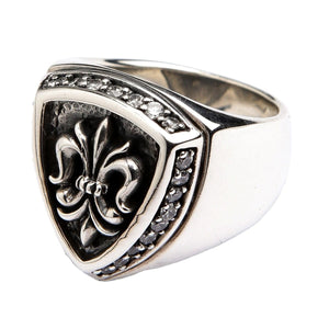 Diamond Fleur-de-Lis schildring van sterling zilver, linker kwart schild en gepolijste schouder