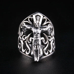 Bague bouclier crucifix et filigrane en argent sterling .925, vue de face de la bague crucifix