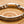 ID-armband i 925 sterlingsilver med blomgravyr, framifrån av graverad ID-bricka