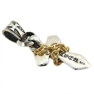 Collar con colgante de cruz de plata de ley con cadena de oro, reverso de la cruz en ángulo
