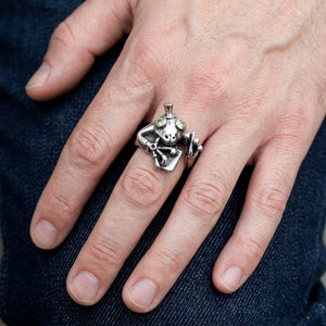 Green Eye Frog Sterling Silver Ring, worn on hand