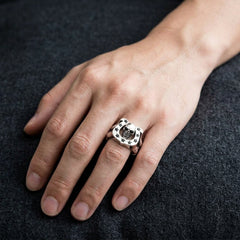 Hufeisen-Totenkopf-Bikerring aus 925 Sterlingsilber