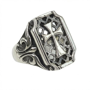Lattice gothic cross silver ring, cross shield from right angle