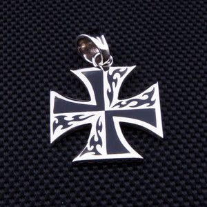 Tribal Flame Maltese Cross Sterling Silver Pendant, Maltese flame cross straight front
