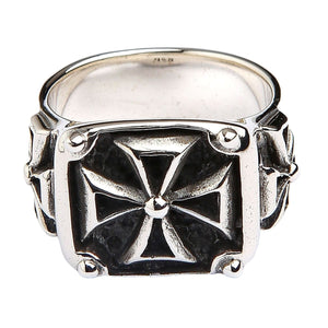 Bague biker croix de Malte en argent sterling, bague croix de Malte de face