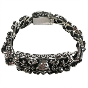 Multi-Totenkopf ID-Armband aus Sterlingsilber, Detailansicht der Totenkopfplatte