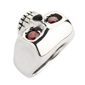 Natural Garnet Eye Sterling Silver Skull Ring. Jaw and eye angle.