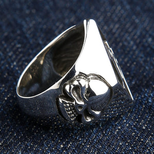 One Percent Skull Shoulder Sterling Silver Ring shown in left skull shoulder view.