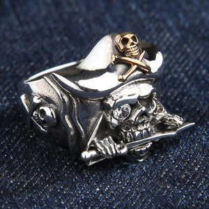 Pirate Skull Sterling Silver Ring with Gold Jolly Roger, ring opposite side