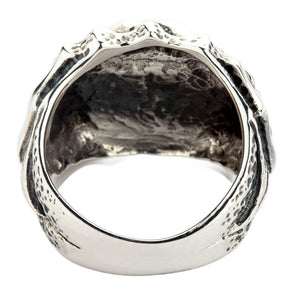 Anillo gótico de plata esterlina con ojo de monstruo morado, detalle del interior del anillo