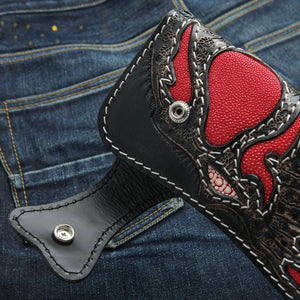 Roter Dämon Lange Biker-Geldbörse aus Rochenleder, Geldbörse auf Denim Druckknopf-Detail