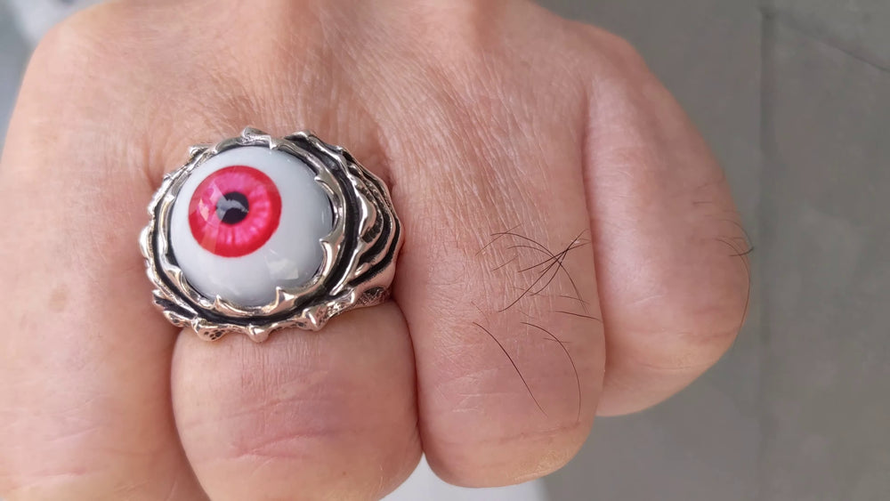 Roter Böser Augapfel-Ring Video: Auge und Fassung