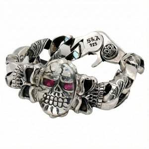 Sterlingsilber-Gliederarmband mit Totenkopf und roten Augen, abgewinkelte Glieder