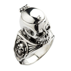 Sterling Silver Skull Locket Ring. Closed skull lid.