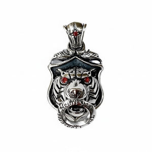 Colgante llamador de tigre con ojos rojos en plata de ley .925, frente del llamador de tigre
