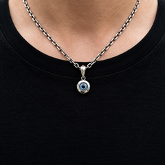 Kleiner blauer Evil-Eye-Anhänger aus Sterlingsilber