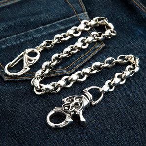 Tribal-Brieftaschenkette aus 925 Sterlingsilber, 23 Zoll, vollständige Silberkette über Denim drapiert