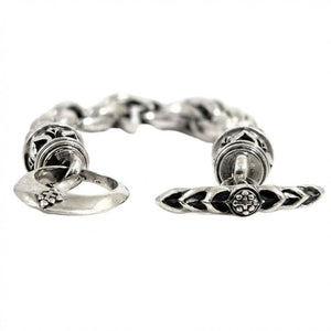 Bracciale a catena in argento sterling con chiusura a T tribal, vista della chiusura a T