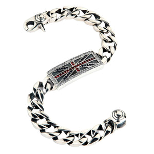 Union Jack CZ Sterling Silver Chain Bracelet. Plate chain oblique.