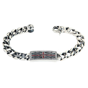Union Jack CZ Sterling Silver Chain Bracelet. Union jack plate front.