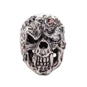 Vampire Skull Red Garnet Sterling Silver Ring, vampire skull front view