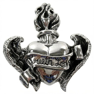 Hänge med bevingat flammande hjärta i sterlingsilver, bevingat hjärta framsida