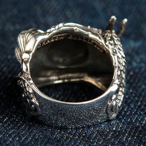 Yin-yang drakring i 925 sterlingsilver, insida av ringskenan och bakre öppning