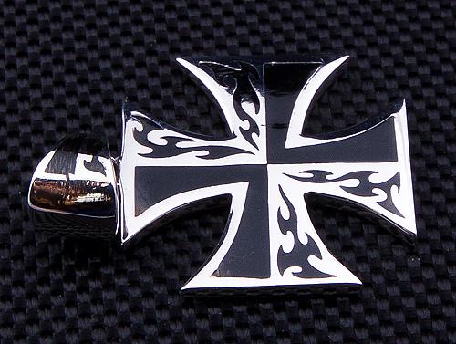 Ciondolo croce di Malta in argento sterling