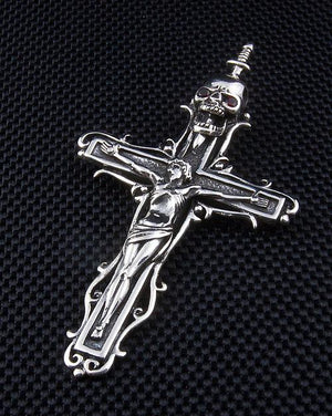Colgante de Plata con Cruz de Calavera y Jesús