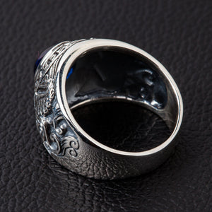 Anel koi de prata com zircônia azul, interior do engaste e do aro