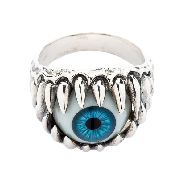 Anel de olho azul de garra gótica prata