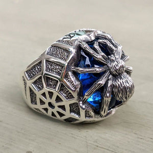 Anillo de araña de piedra azul