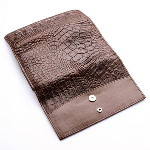 Cartera para mujer de piel de espinazo de cocodrilo genuino marrón oscuro