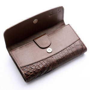 Cartera para mujer de piel de espinazo de cocodrilo genuino marrón oscuro
