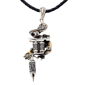 Colgante de ametralladora de tatuaje de calavera de dragón