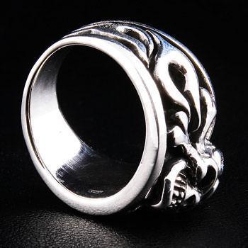 Кольцо из стерлингового серебра с пламенем и черепом со скрещенными костями