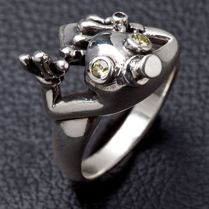 Green Eye Frog Sterling Silver Ring, frog band side