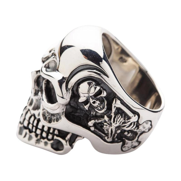Серебряное байкерское кольцо с гигантским черепом
