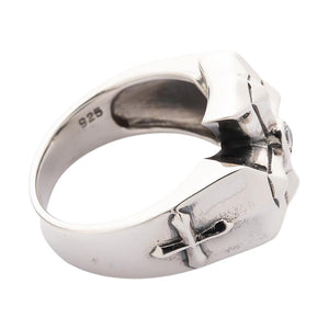 Bague en argent et croix en cristal gothique, croix sur l'épaule opposée