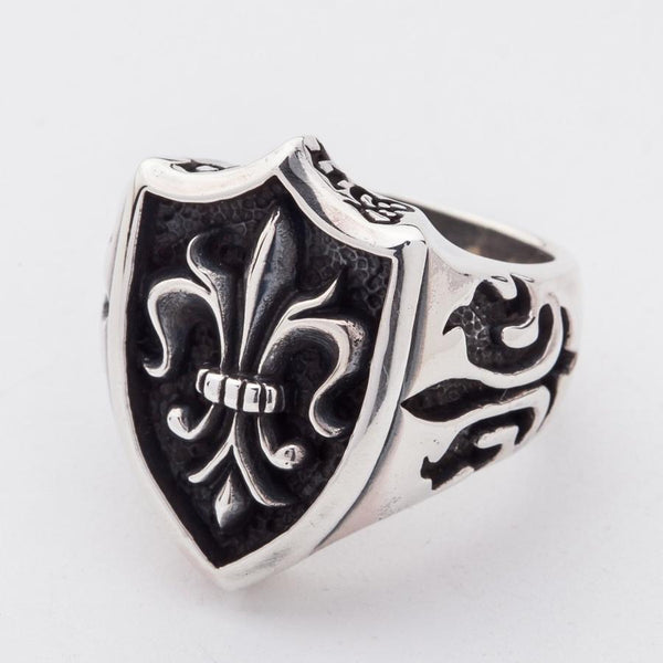 Sterling Silver Gothic Fleur De Lis Ring