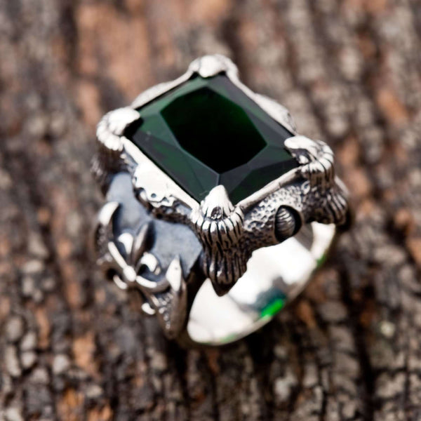 Impressive 22K Gold 6.5CT Emerald Ring – Andaaz Jewelers