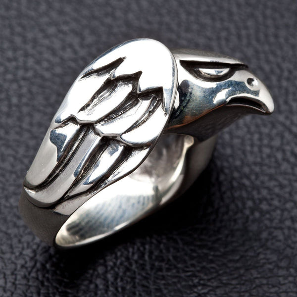 Серебряное кольцо с орлом и ястребом