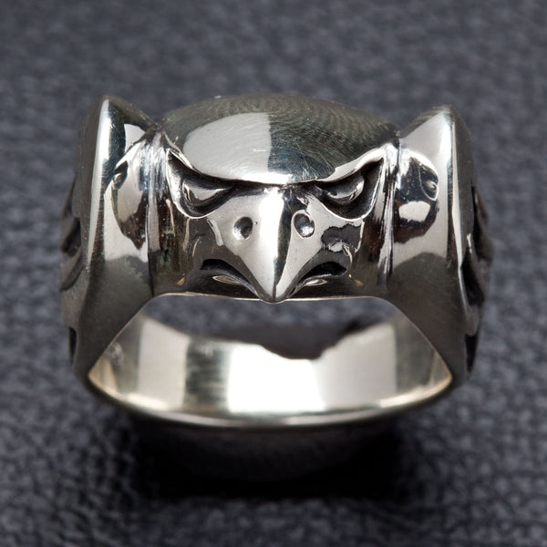 Серебряное кольцо с орлом и ястребом