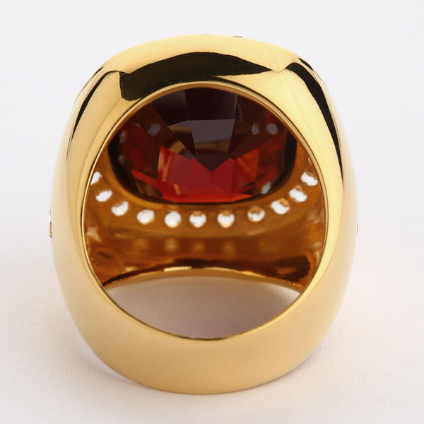 Enorme anello da uomo in oro giallo con granato