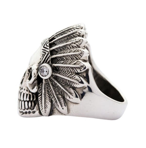 Bague crâne de motard indien en diamant